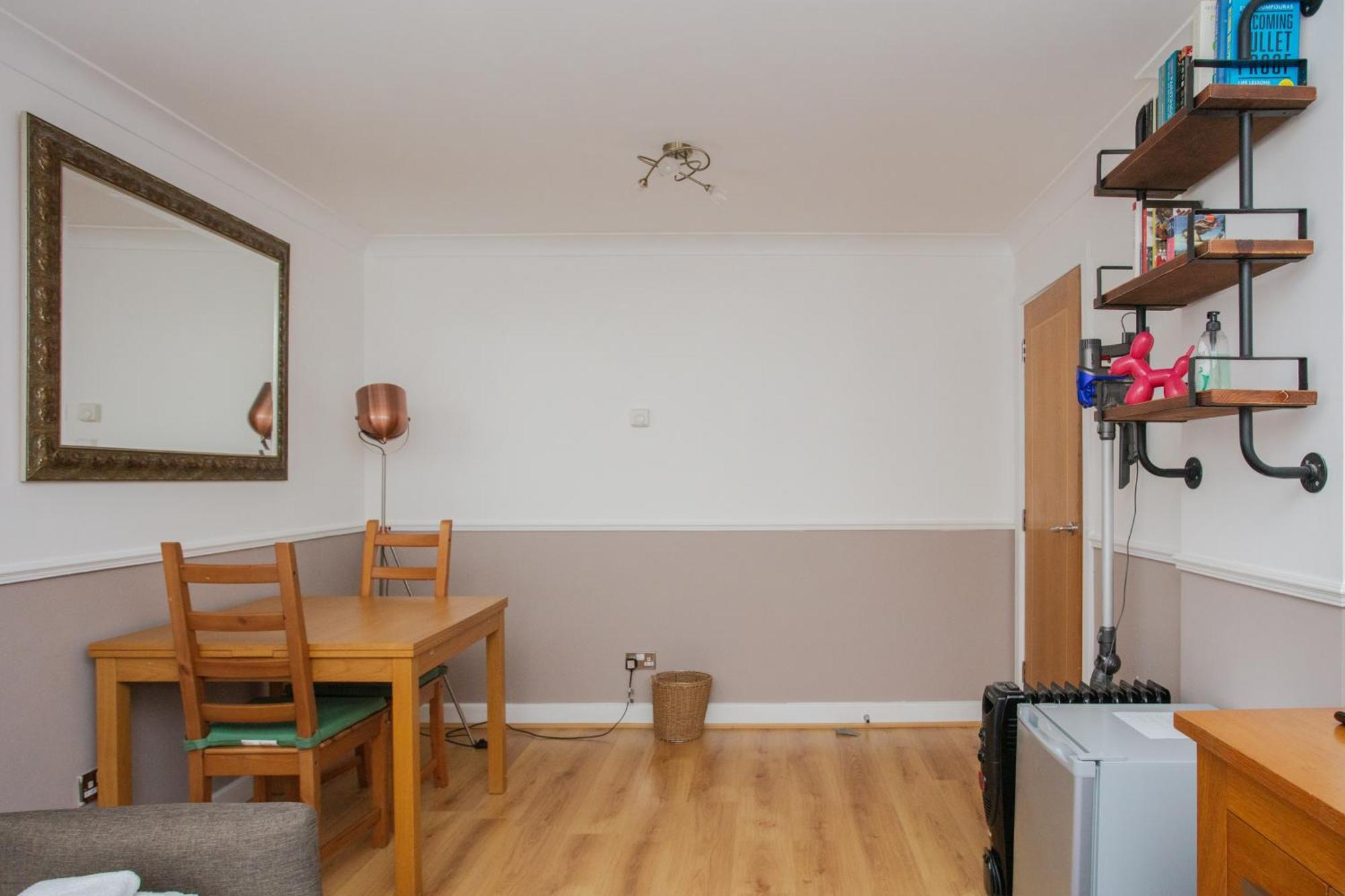 1 Bedroom Apartment On The Riverbank Near St Paul'S London Exterior photo